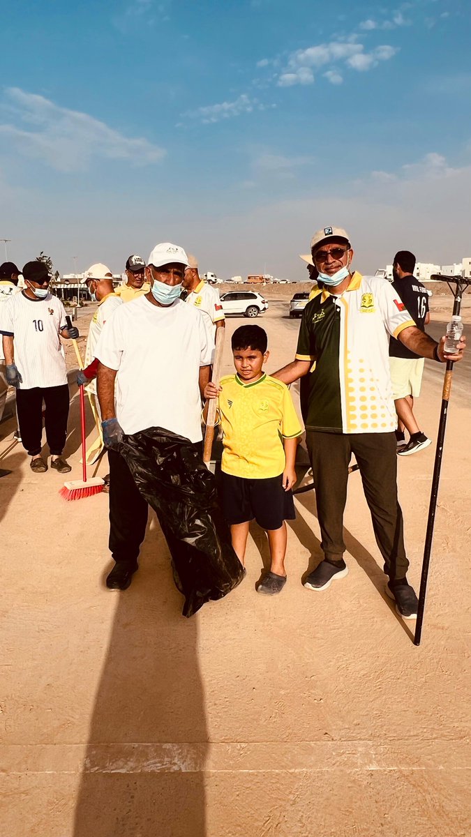 Seeb Hiking tweet media