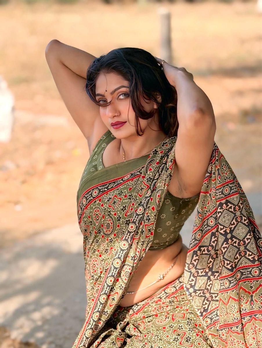 indian_beautee's tweet image. 💖💖💖

Sanam 💫✨

#SanamJoshi