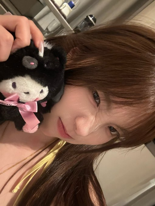 anniniyy's tweet photo. 真的给b看 不信你试试 反正不要🚪 https://t.co/0gKJFu0hQQ