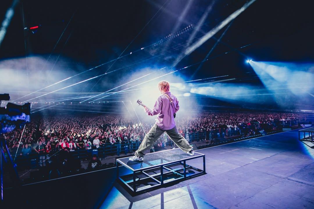 vulnera sanentur - No copycat allowed-Andriesians tweet media