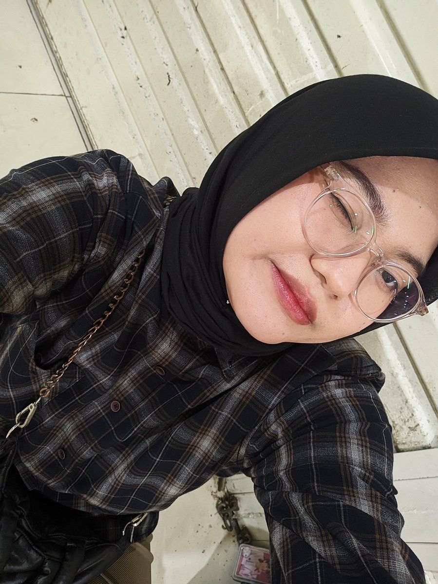 rara tweet media