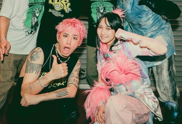 すみれ tweet media