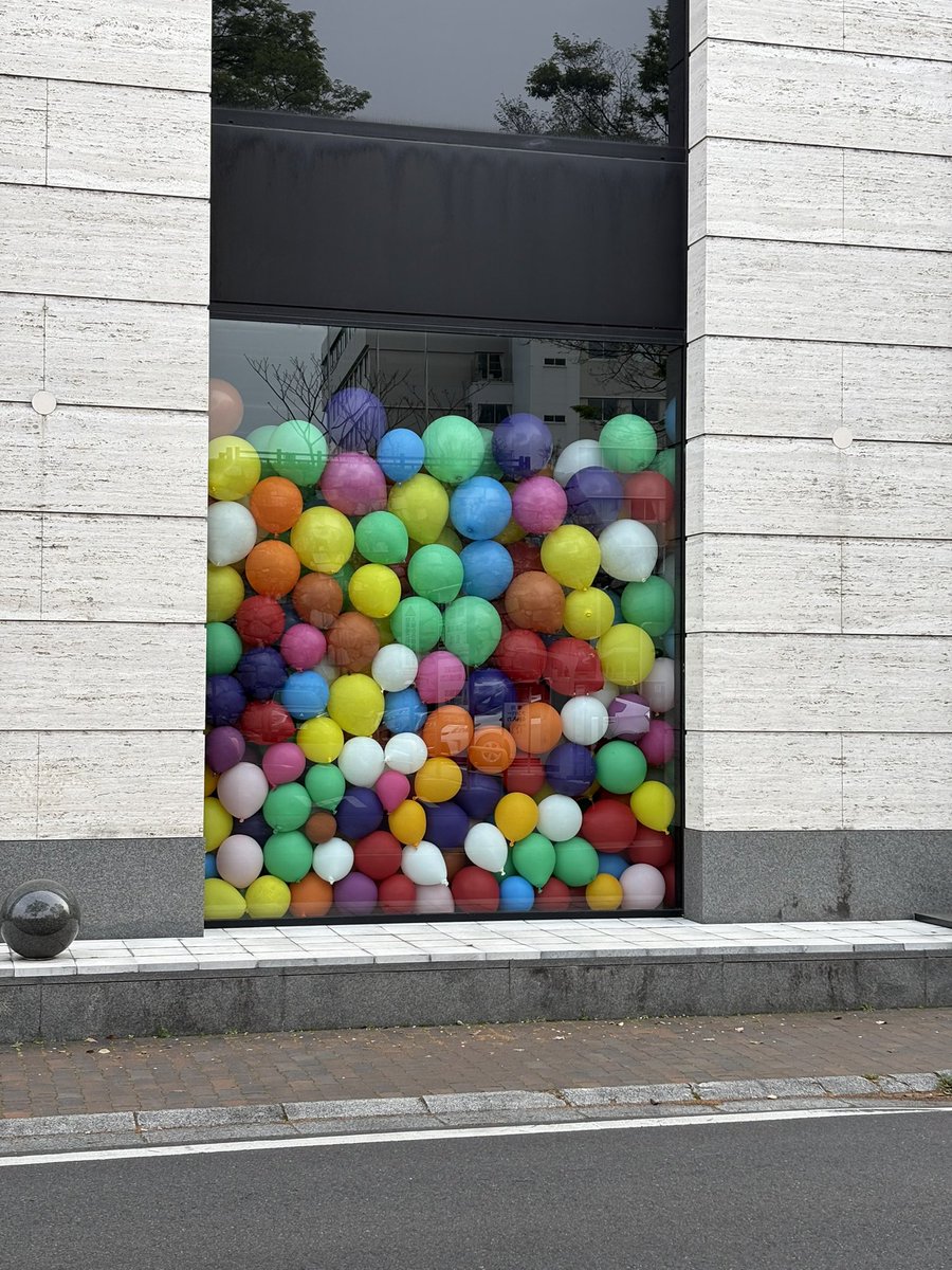 ガン・シャーマン tweet media