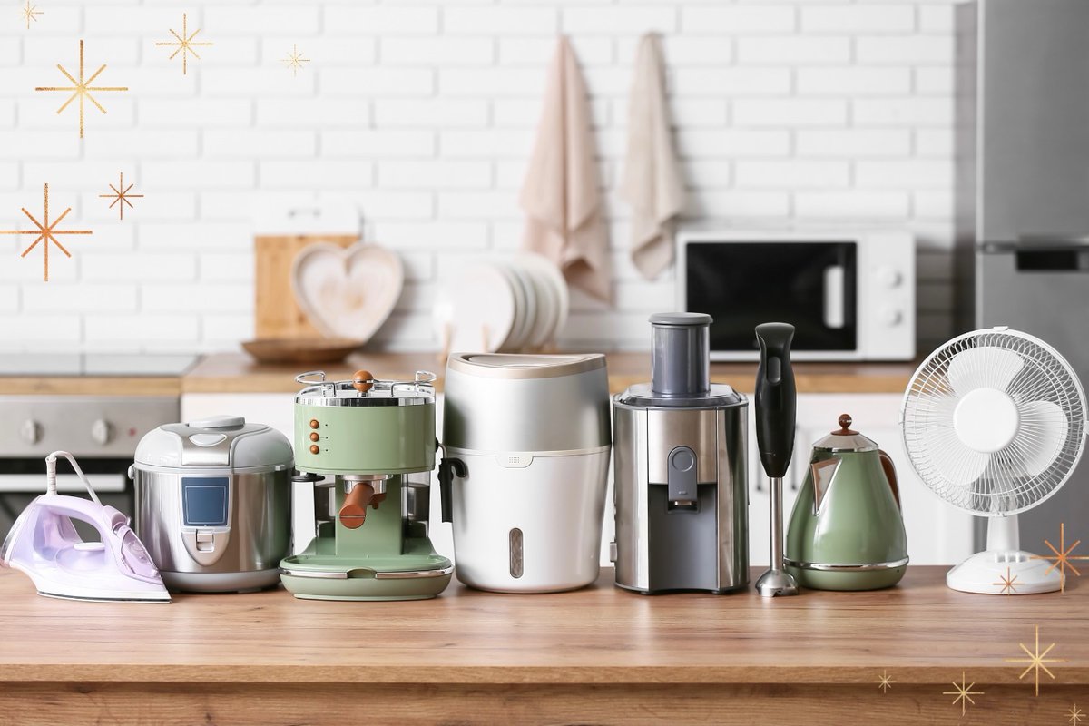 新生活のスタート！引越しに合わせて照明、冷蔵庫、電子レンジを揃える 