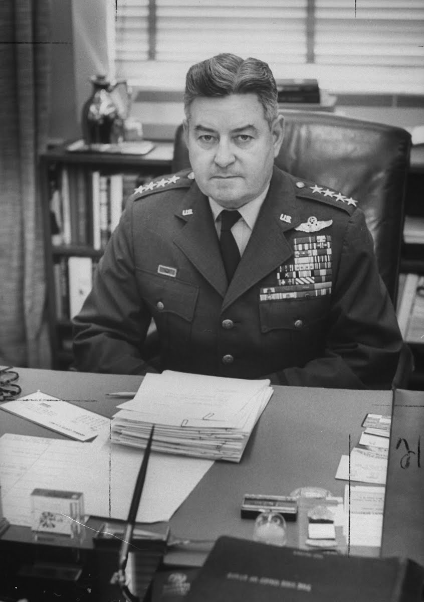 걷자걷자걷자꾸나 tweet media