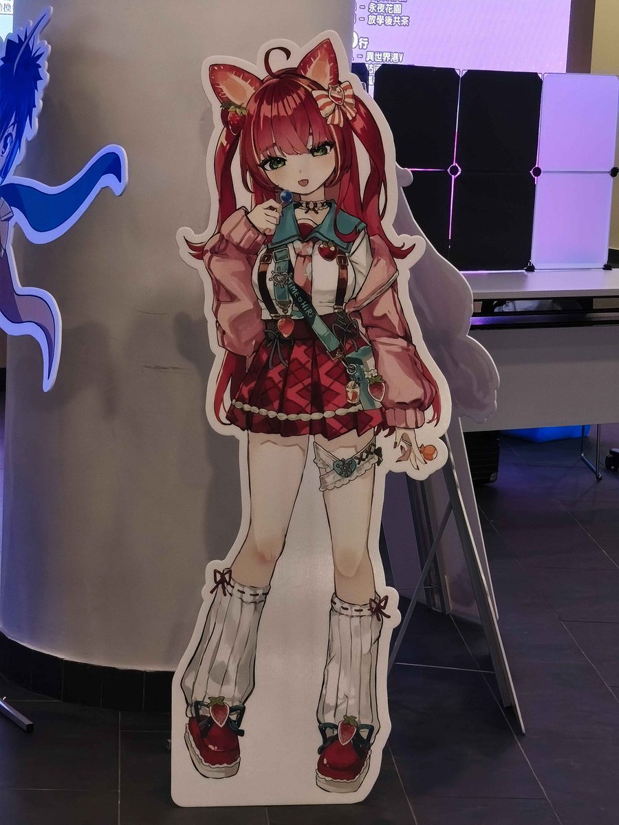 金魚ひり🍓👑海外個人勢Vtuber tweet media
