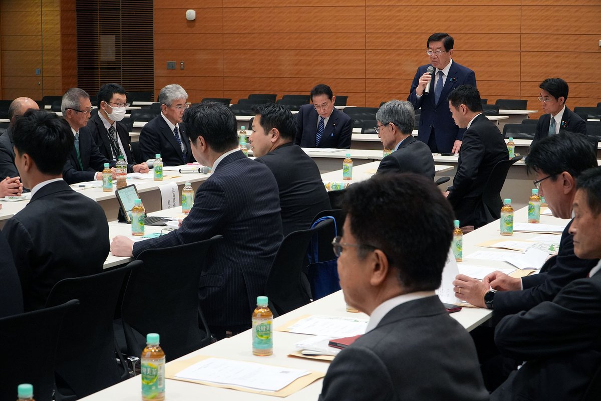 岸田文雄 tweet media