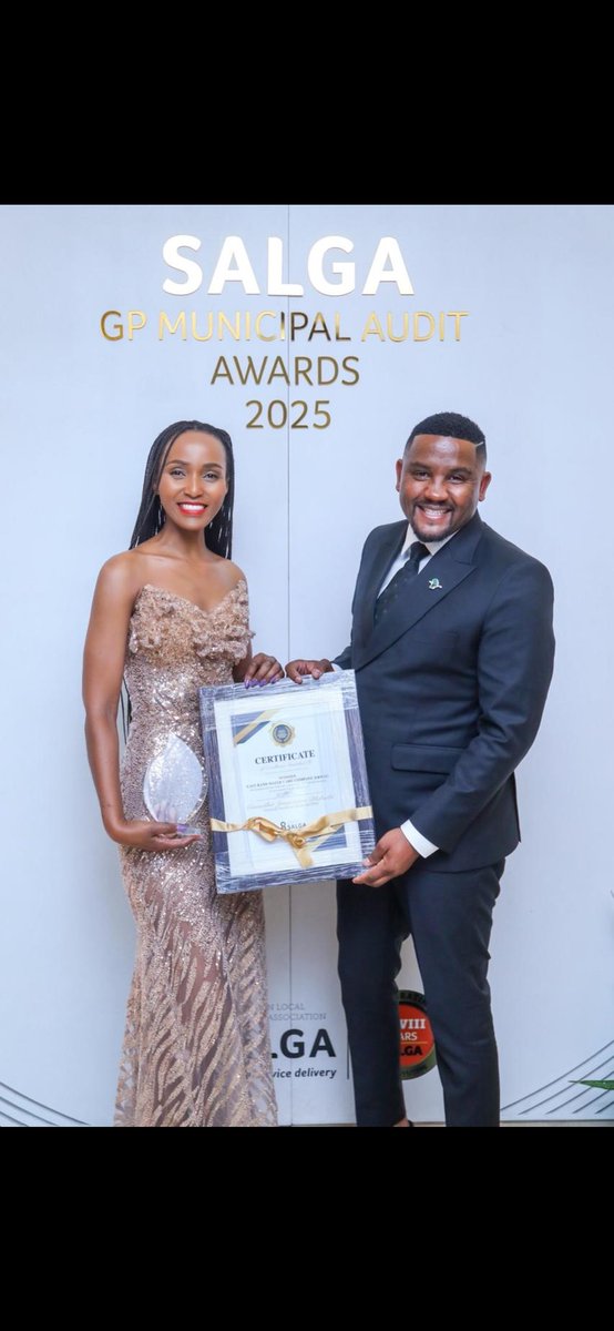 Siyabonga tweet media