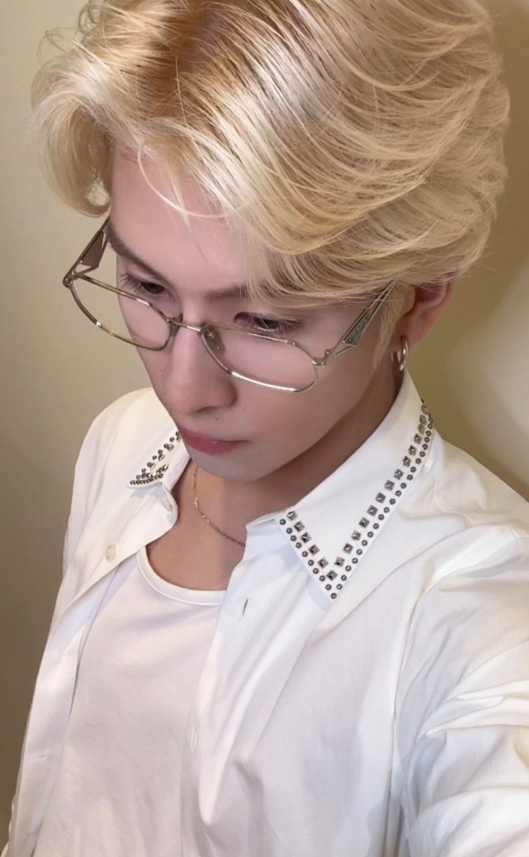 CHIHIRO ‎٭ tweet media