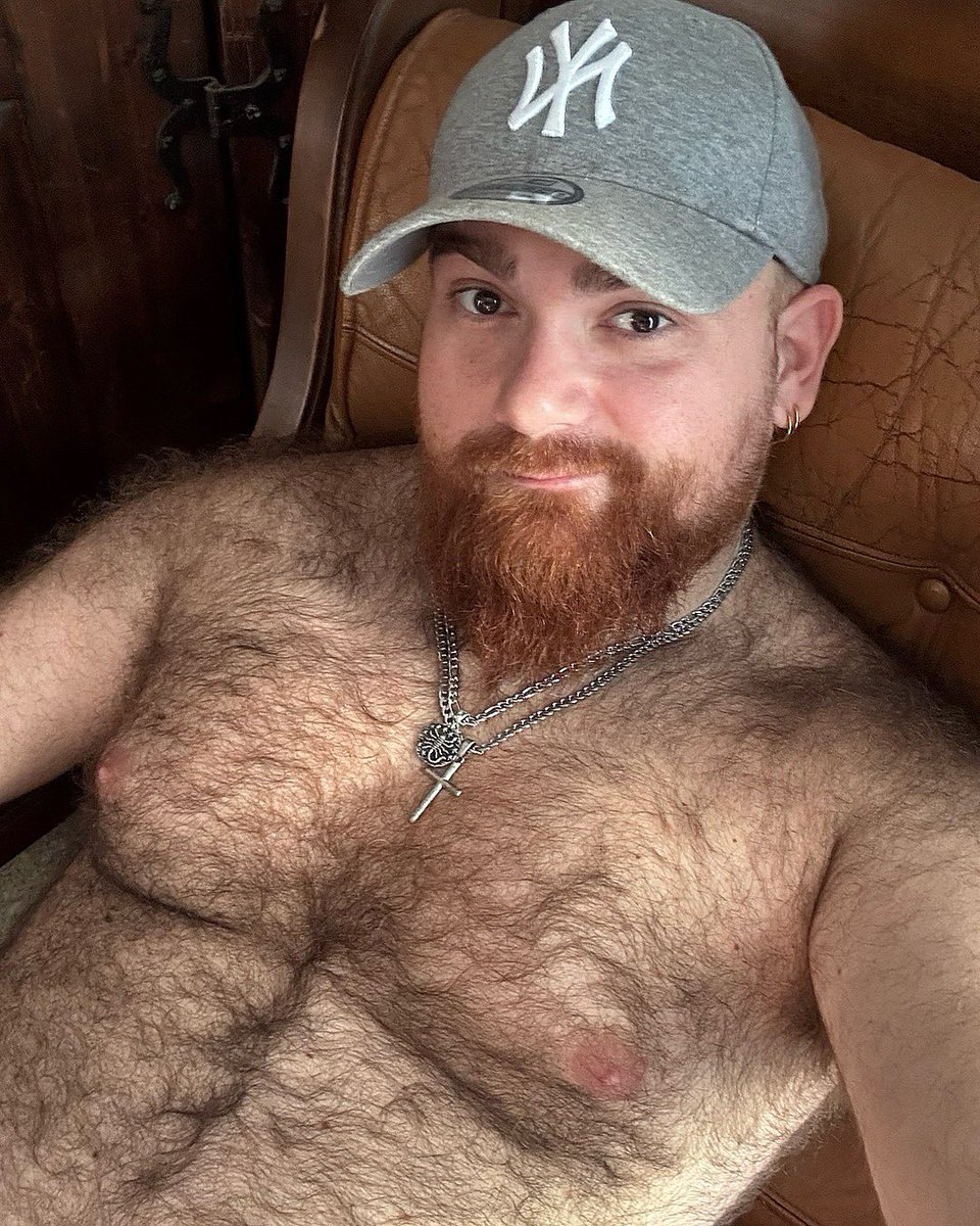 B34RF33TM4ST3R tweet media