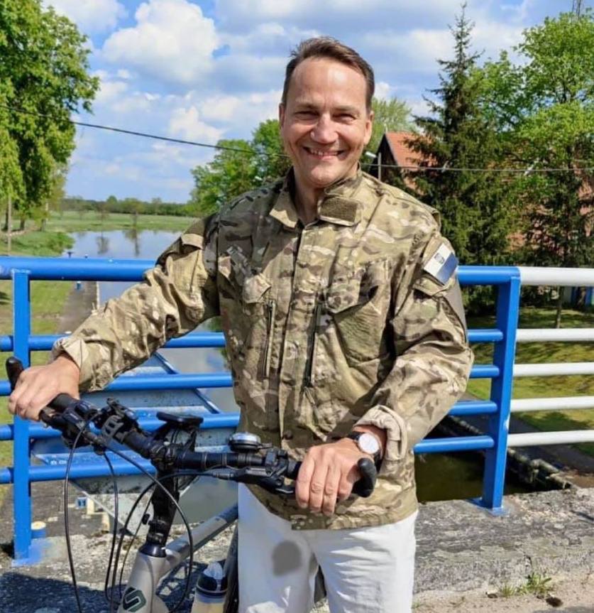 zosiaa-16 tweet media