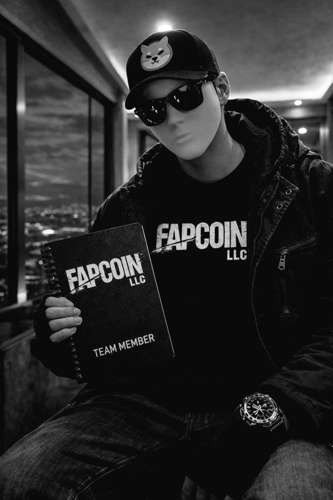 Kayc765's tweet photo. Monday morning talking about $Fapcoin
Real-world grind in motion, merch on the way, car wrap almost ready to hit the streets, and strong connections being built behind the scenes.
Not just hype, actual progress.
CA: 8vGr1eX9vfpootWiUPYa5kYoGx9bTuRy2Xc4dNMrpump
#Fapcoin https://t.co/Mx626h1EPr
