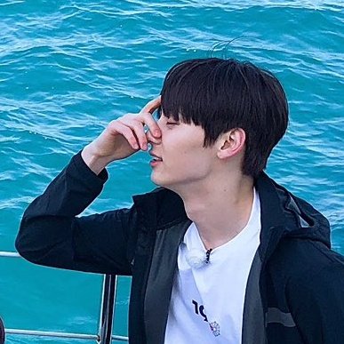 량🍑🧡 tweet media