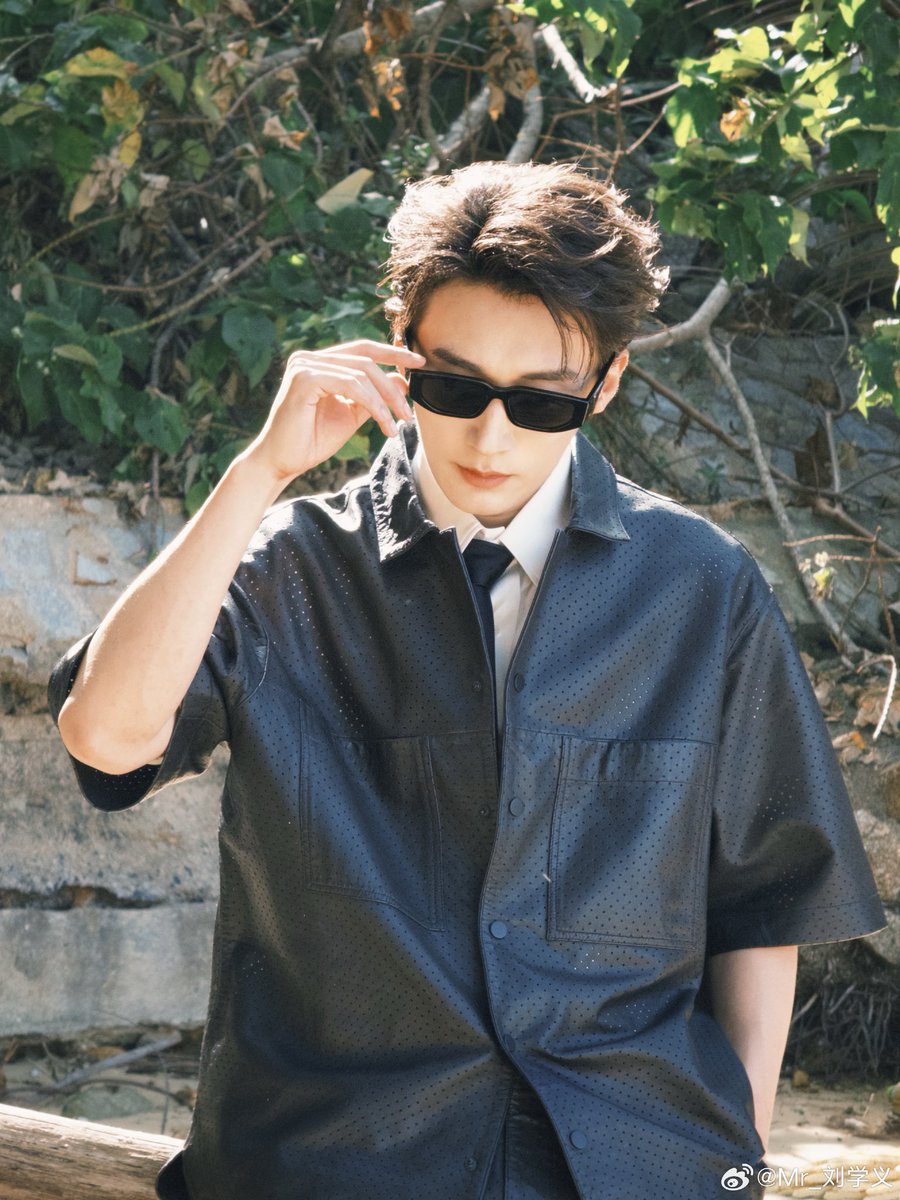 หลิวเสวียอี้ LIUXUEYI TH_UPDATE ʕ •ᴥ•ʔ 📝 tweet media