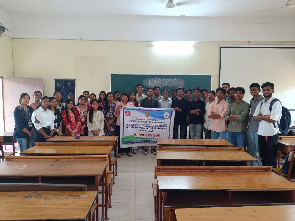 Nss_ssgi's tweet image. On this significant day, NSS volunteers #Actively participated by expressing their thoughts through speeches and sharing inspiring stories of great #FreedomFighters like Shaheed Bhagat Singh, Rajguru, and Sukhdev.
@nss_cg_official
@ashokshrotinss
@Rajkumarnss
@NeetaBajpai5