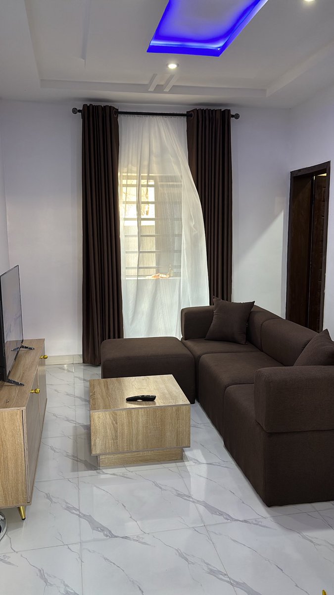 ochola..🦅⚠️ tweet media