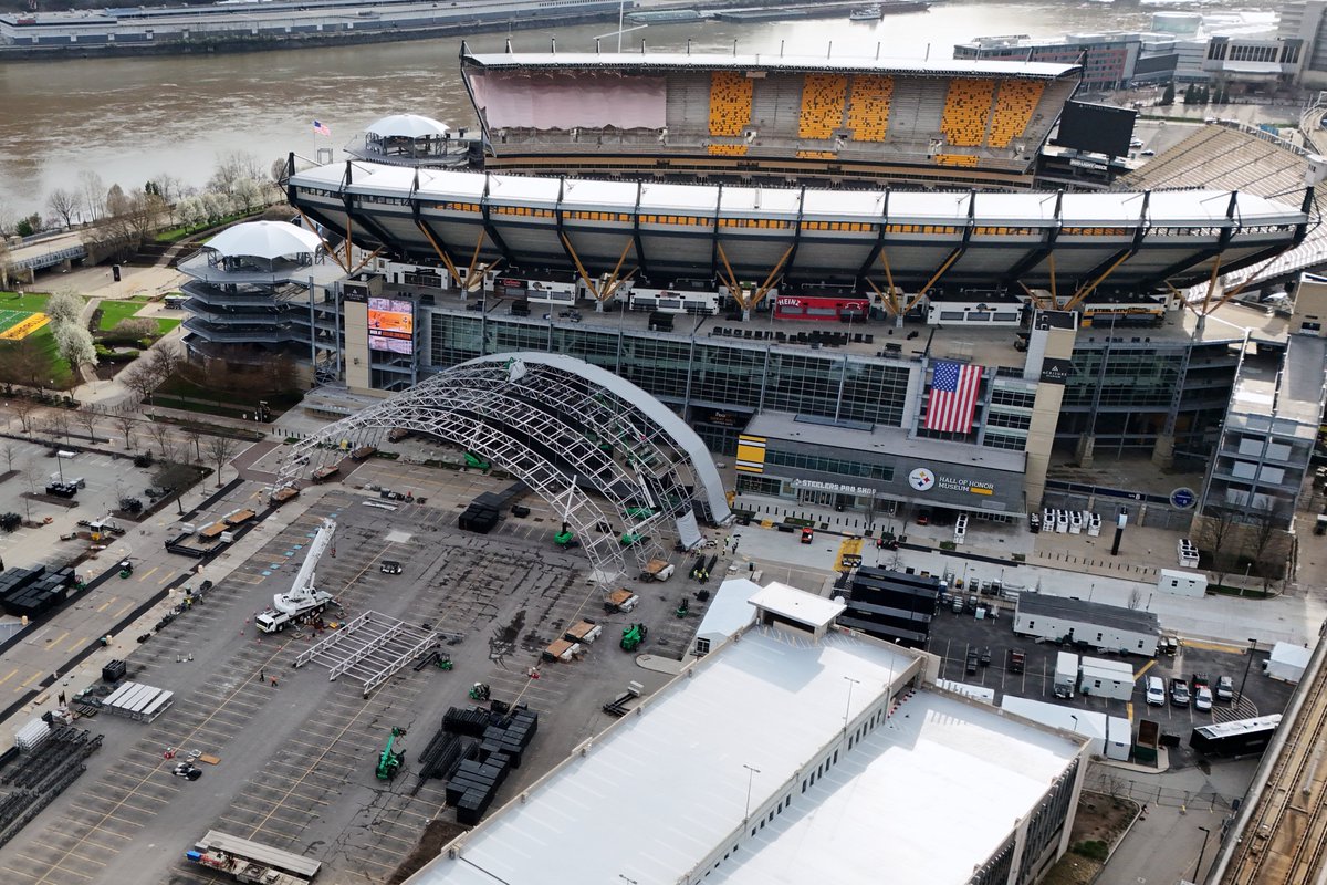 NFL UK & Ireland tweet media