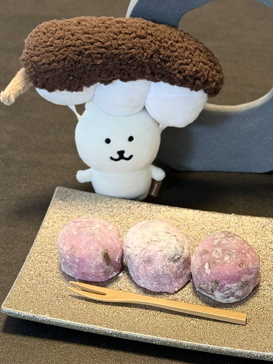 にょろ〜 tweet media