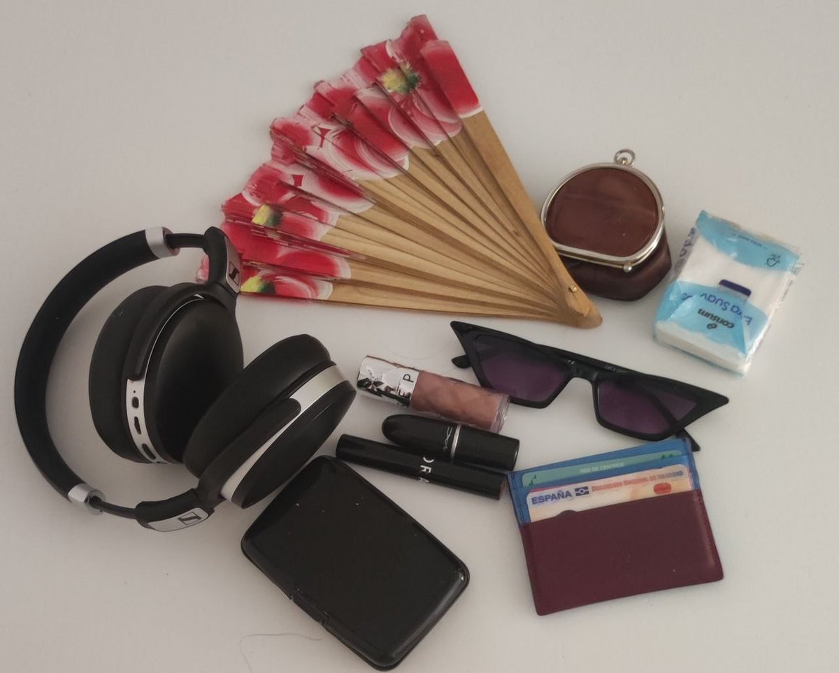 Ana Device 🎶📚🎬🪻 tweet media