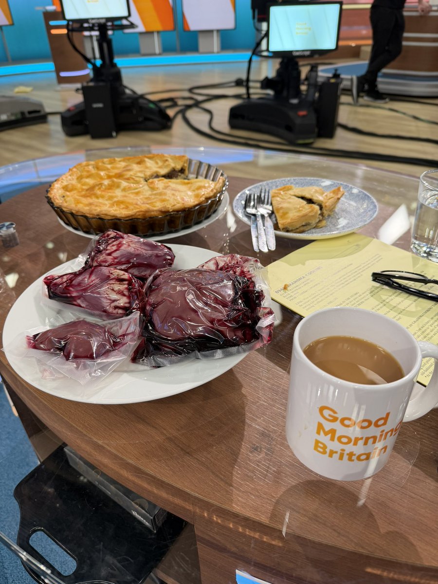 Charlotte Hawkins tweet media