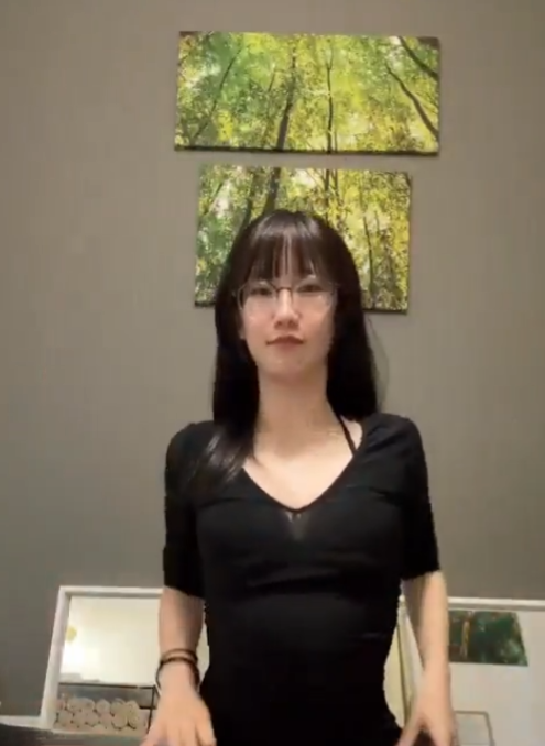 Vanessa Hayes tweet media