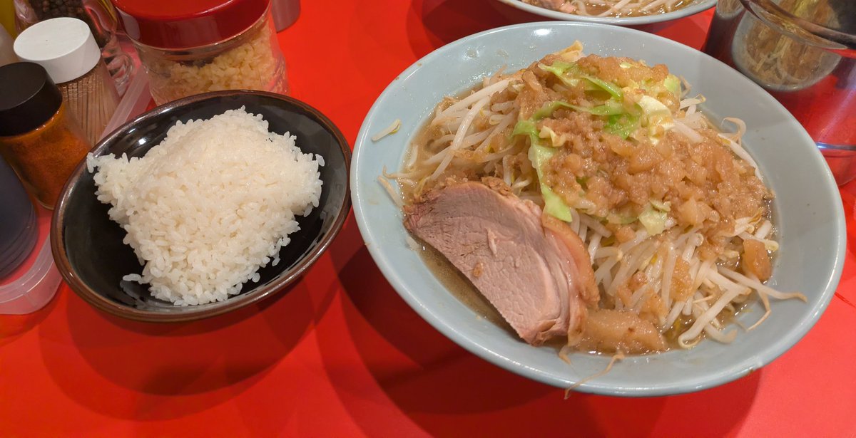 みすたー。 tweet media