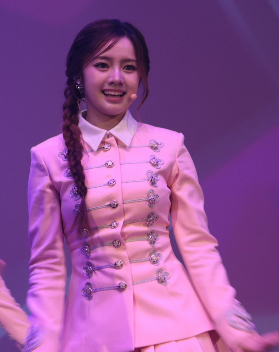 비씨꾸뜨르 (b.c.couture) tweet media