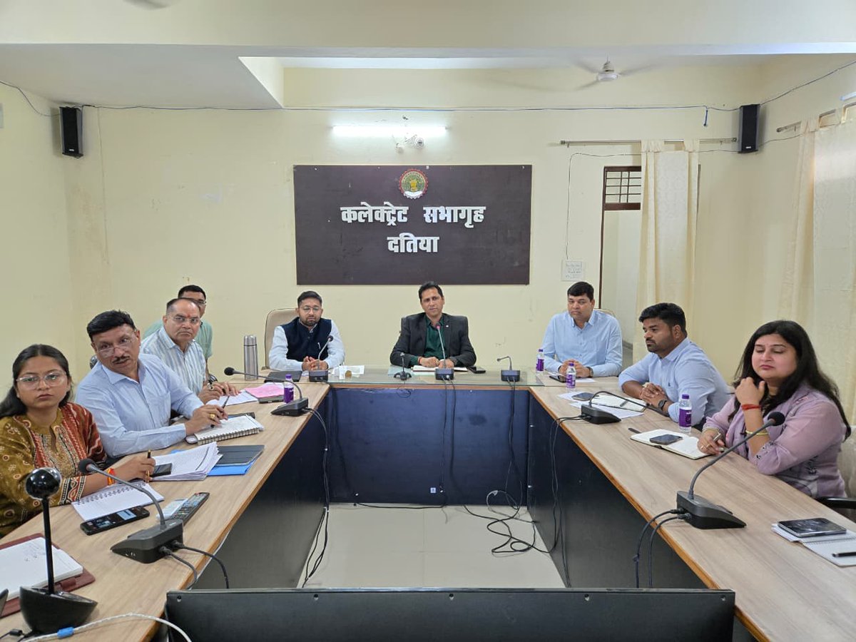 Collector Datia tweet media