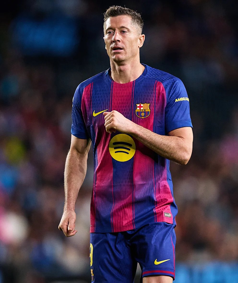 shugar bread • tweet media