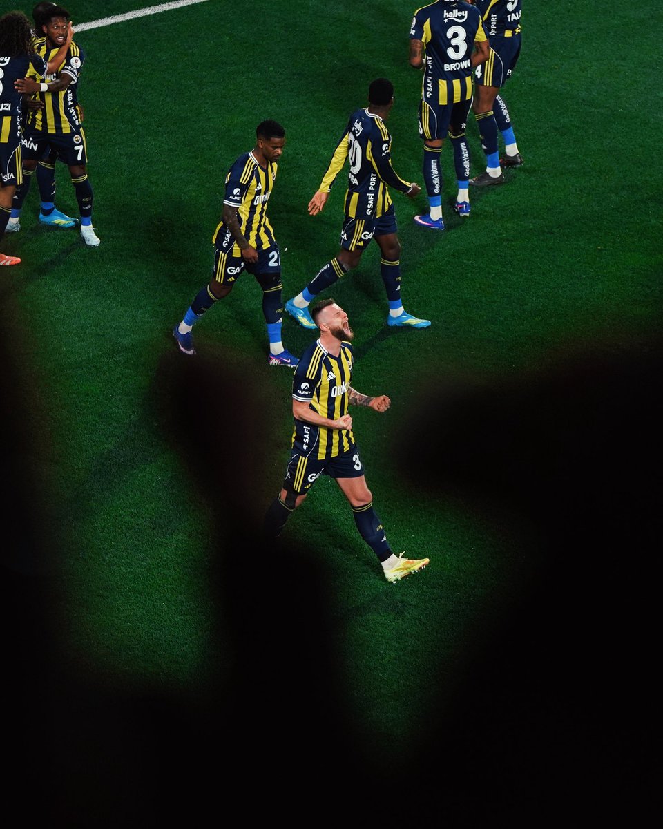 Fenerbahçe English tweet media