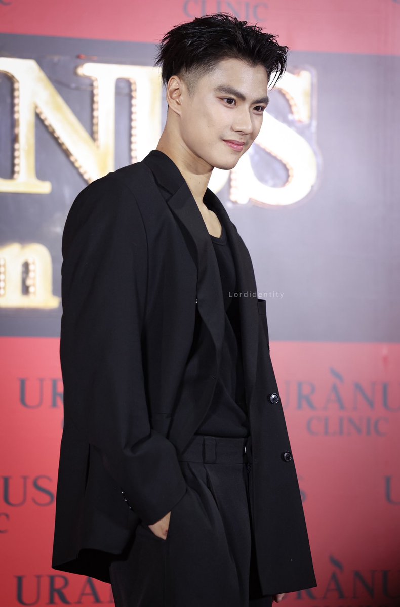 lordidentity's tweet photo. สูทดำกับสุดหล่อ 🧡🧡

URANUS CLINIC WITH OHMPAWAT

#OhmxUranusClinic
#Ohmpawat @ohmpawatt https://t.co/r1ckcve1yw