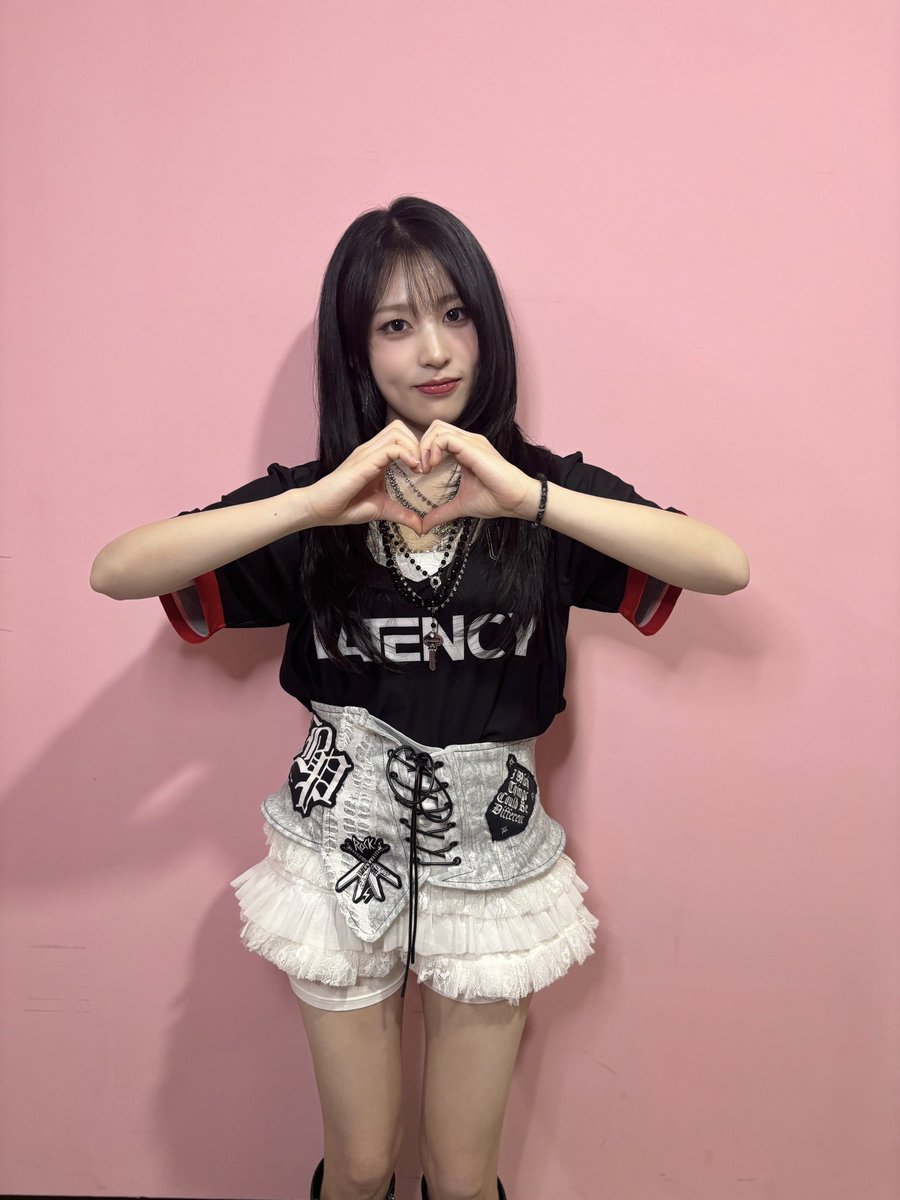 희연 HEE YEON tweet media