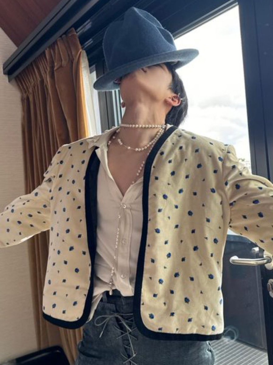 lika met ateez tweet media