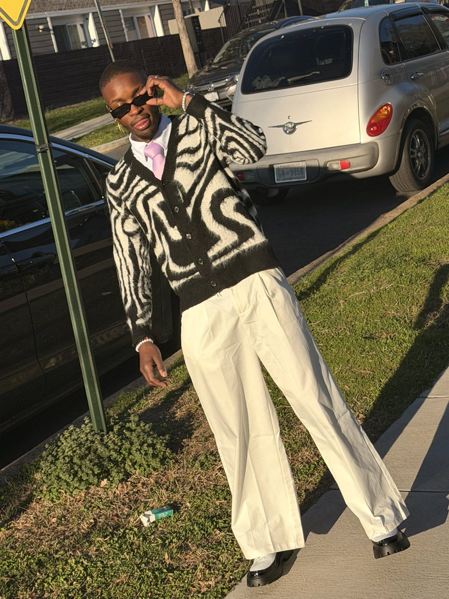 rell032797's tweet photo. 3/27 ♈️🥵🥶 https://t.co/R8MXXO3hHc
