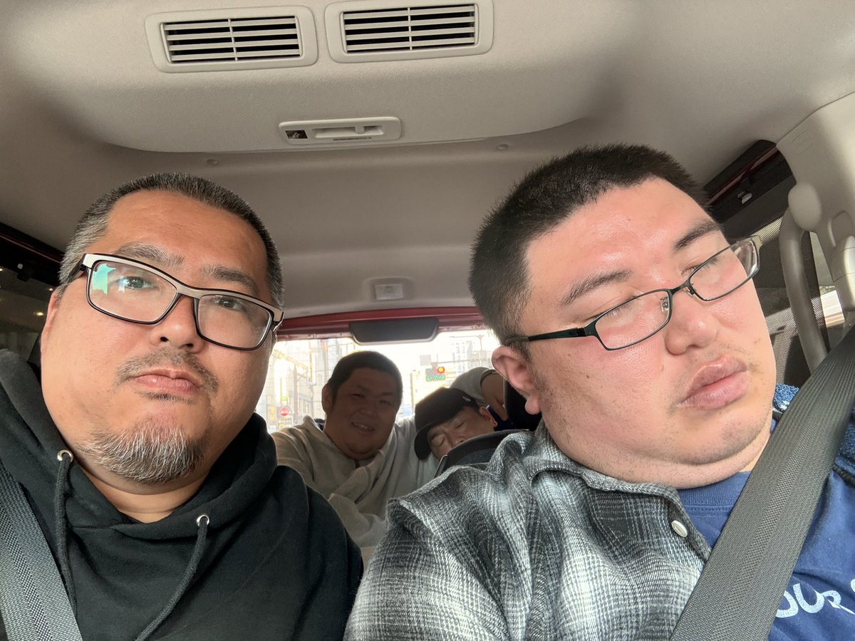 やすのじょう tweet media