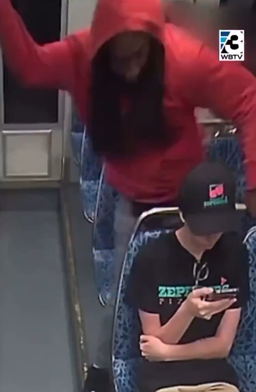 Peachy𖣯 tweet media