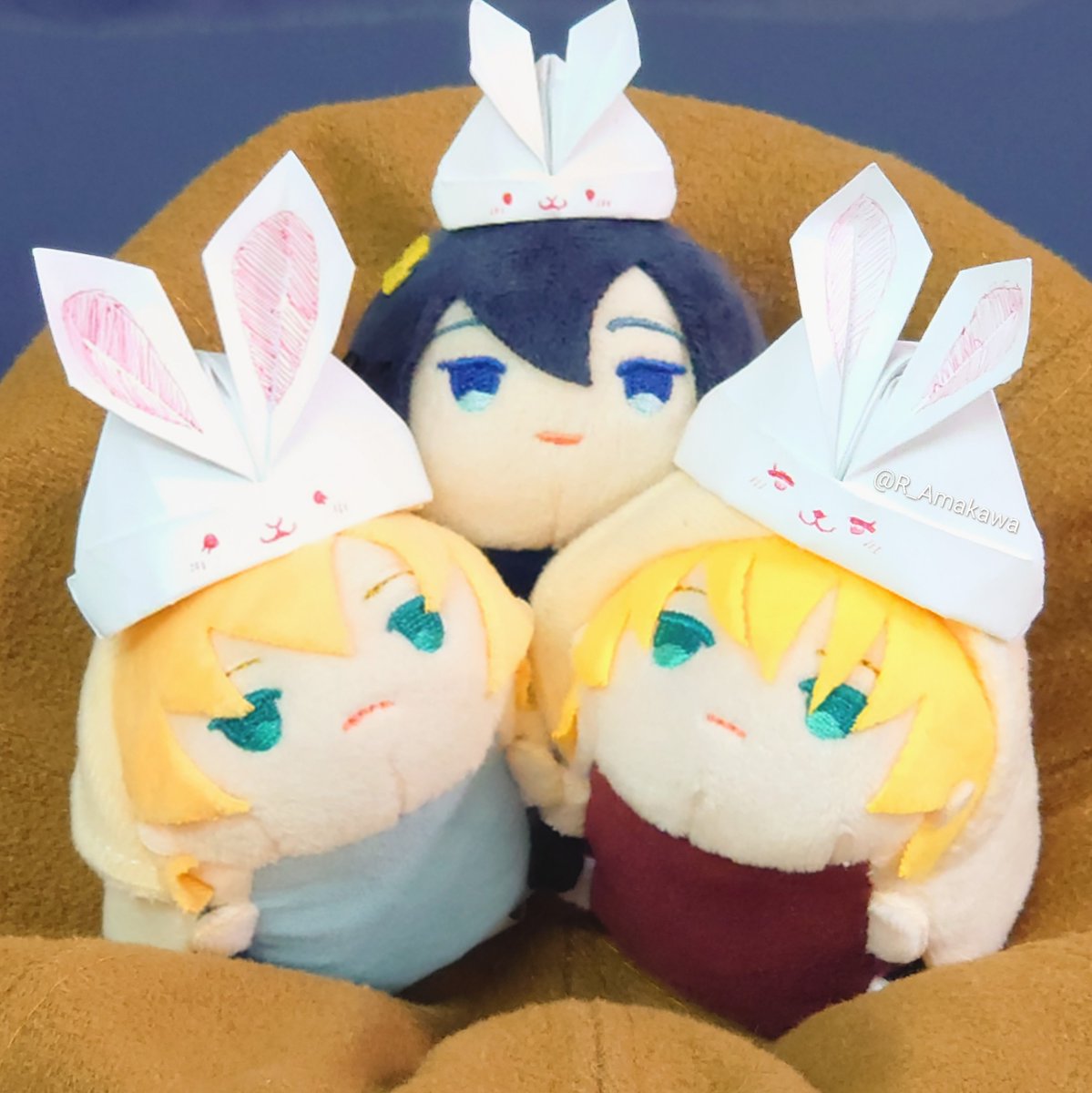 アール tweet media