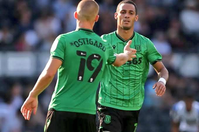 James Knowles tweet media