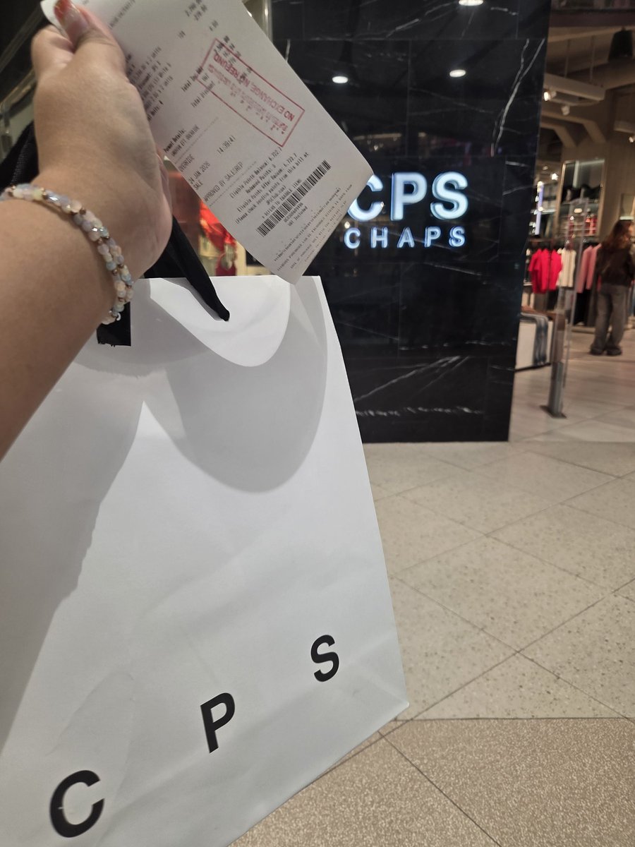 why_why_why tweet media