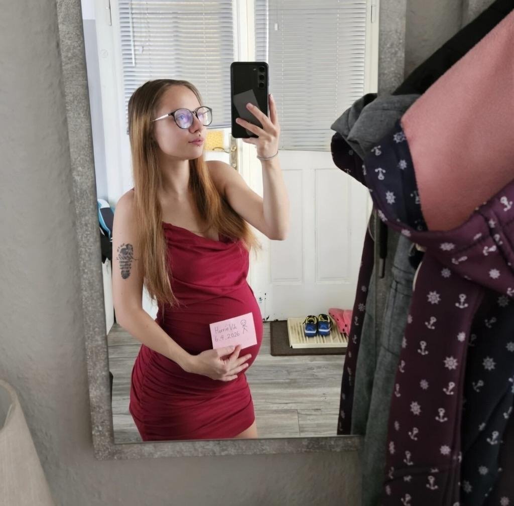 Herrin Vik🇩🇪 tweet media