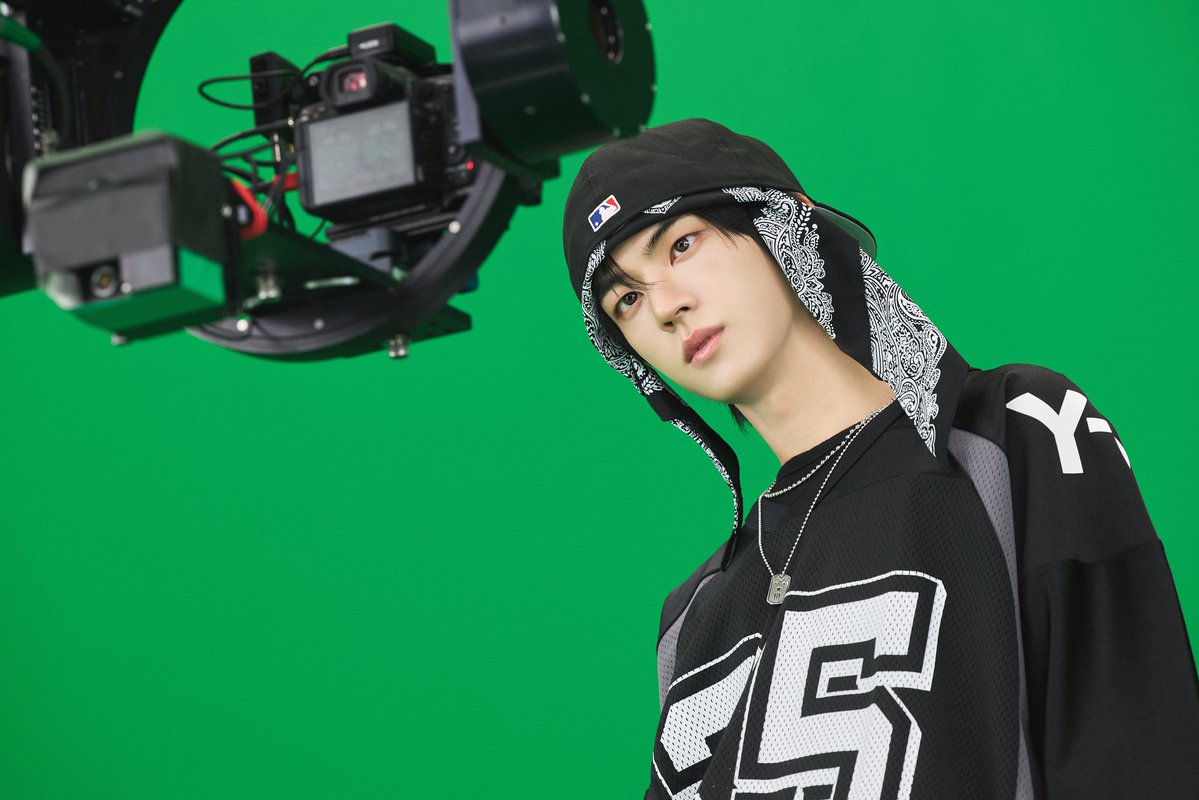 어메이즈 tweet media