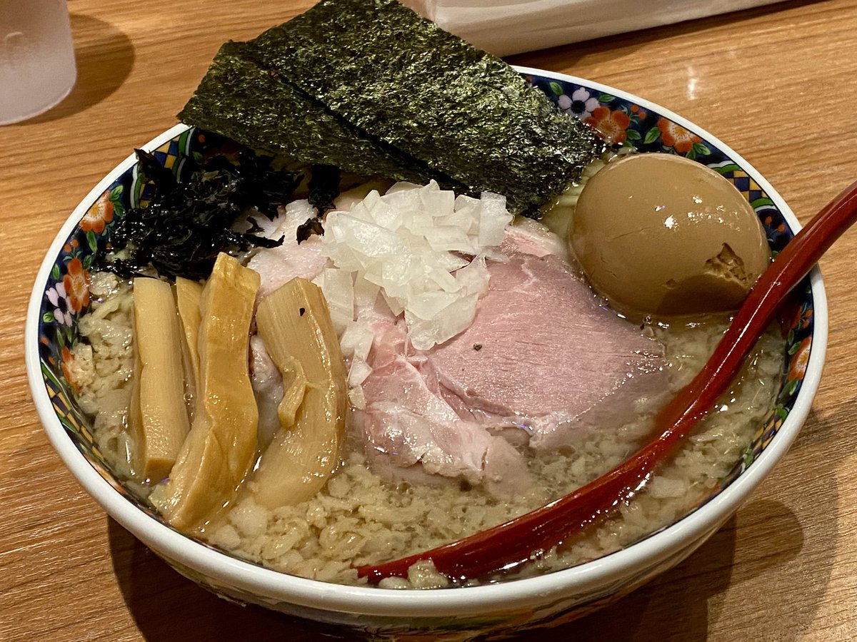 マメモチ tweet media