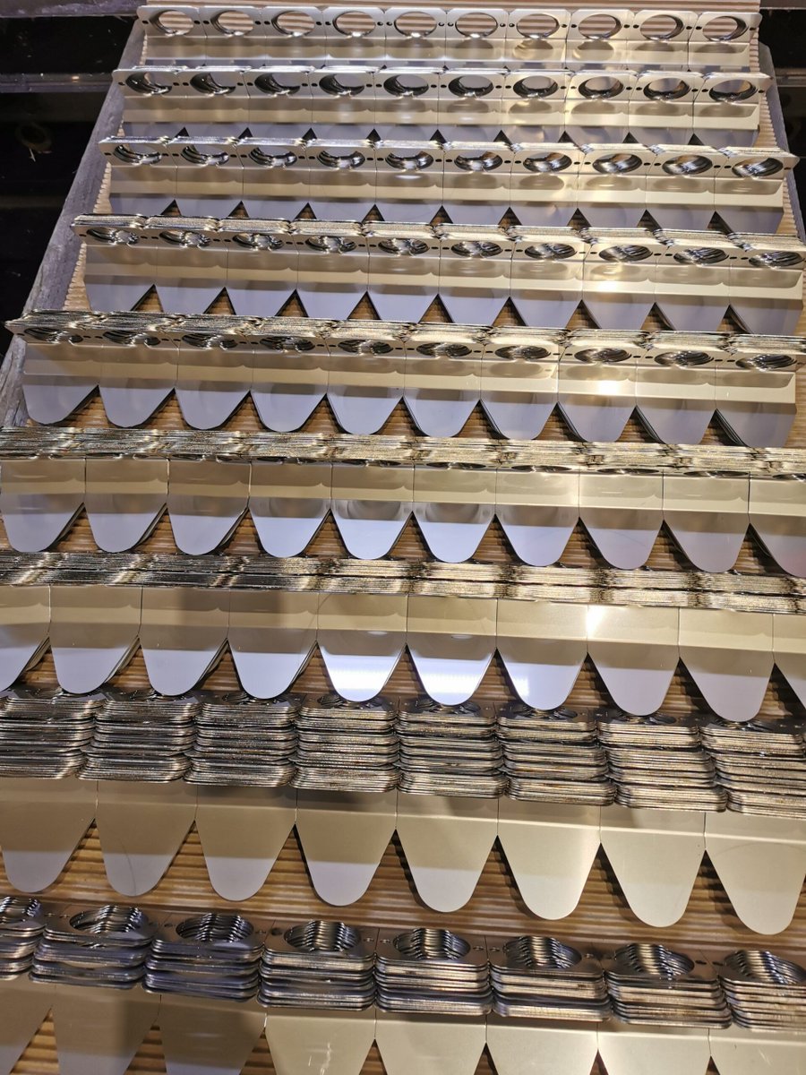 Midthermlaser's tweet image. #MetalMonday - Batch Forming

Large quantities of small brackets formed on our 55t and 80t presses

For customers producing parts in volume, repeatability is important

Have a read of our forming guide or speak to our sales team: buff.ly/NCaOvo8 

#Forming #Lasercutting