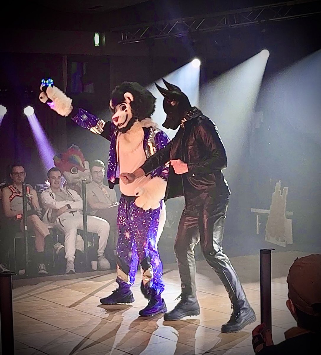 Aora 🍣 🔜FAUN tweet media