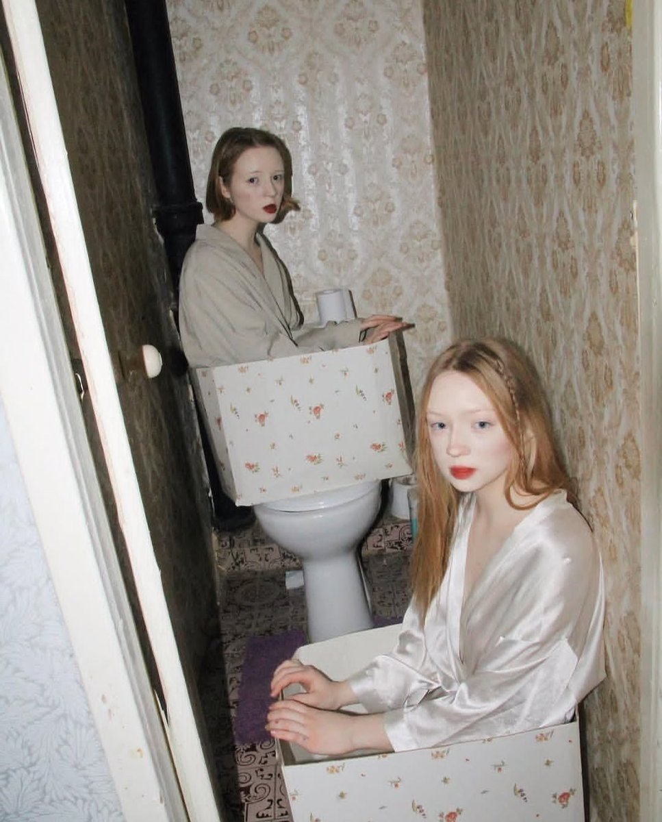 Las gatas. 
Burgos (1984) 
Acrílico sobre lienzo.