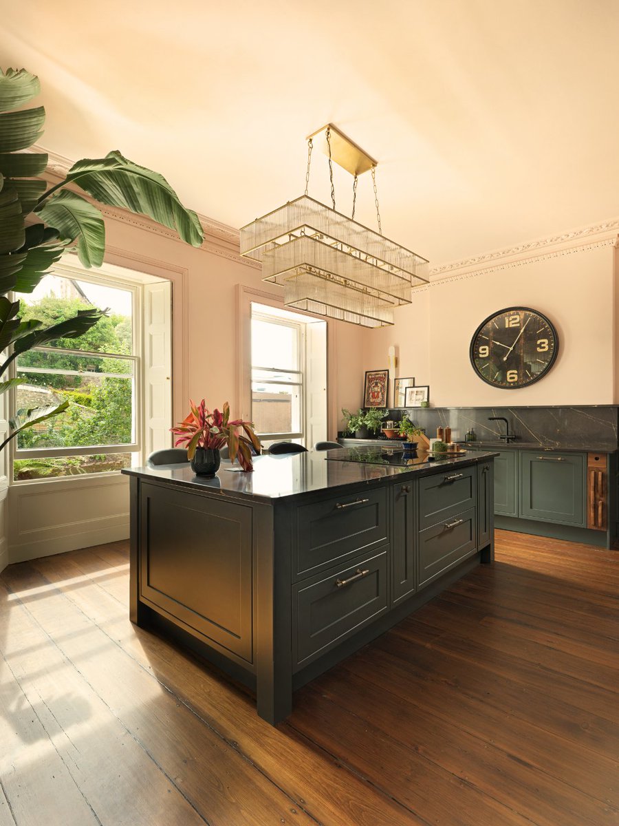Stoneham Kitchens tweet media