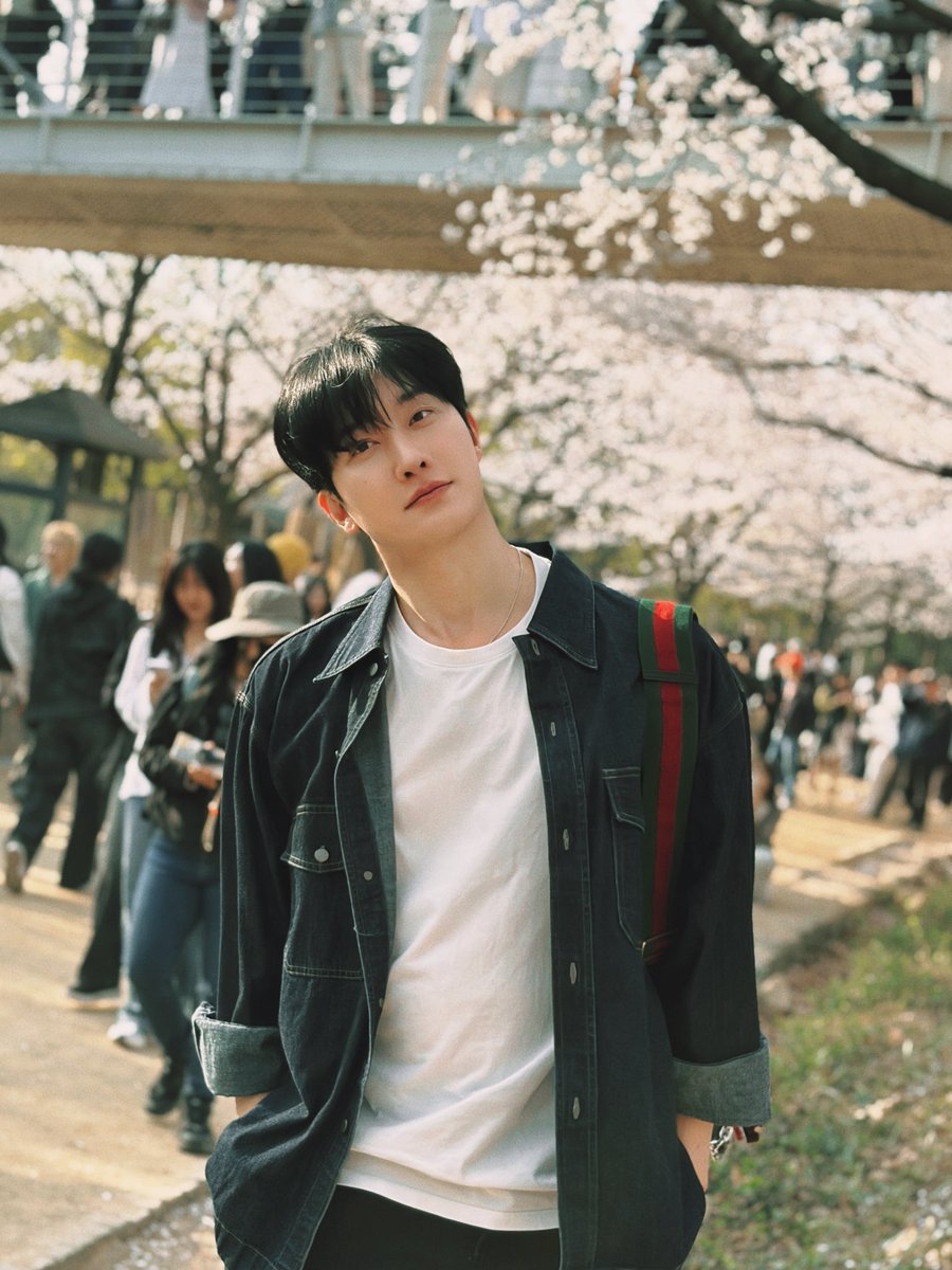 zhoumi周觅조미 tweet media