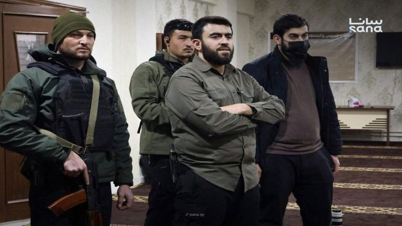 Rojavayeni1's tweet photo. 📍Gazeteciler Eva Maria Michelmann ve Ahmed Polad'ı kaçıran grubun başında Halep İç Güvenlik Müdürü HTŞ'li Muhamed Abdulqani vardı.

https://t.co/KQQw0WvFEZ https://t.co/sqzBgW9YEA