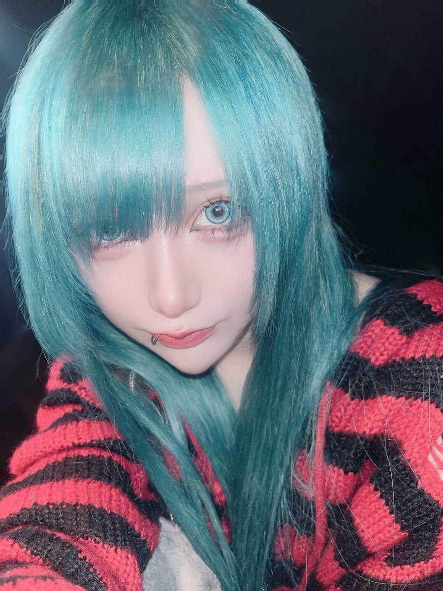 例えば tweet media