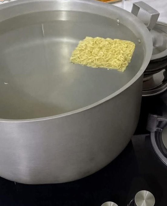 النادرة ♡ tweet media